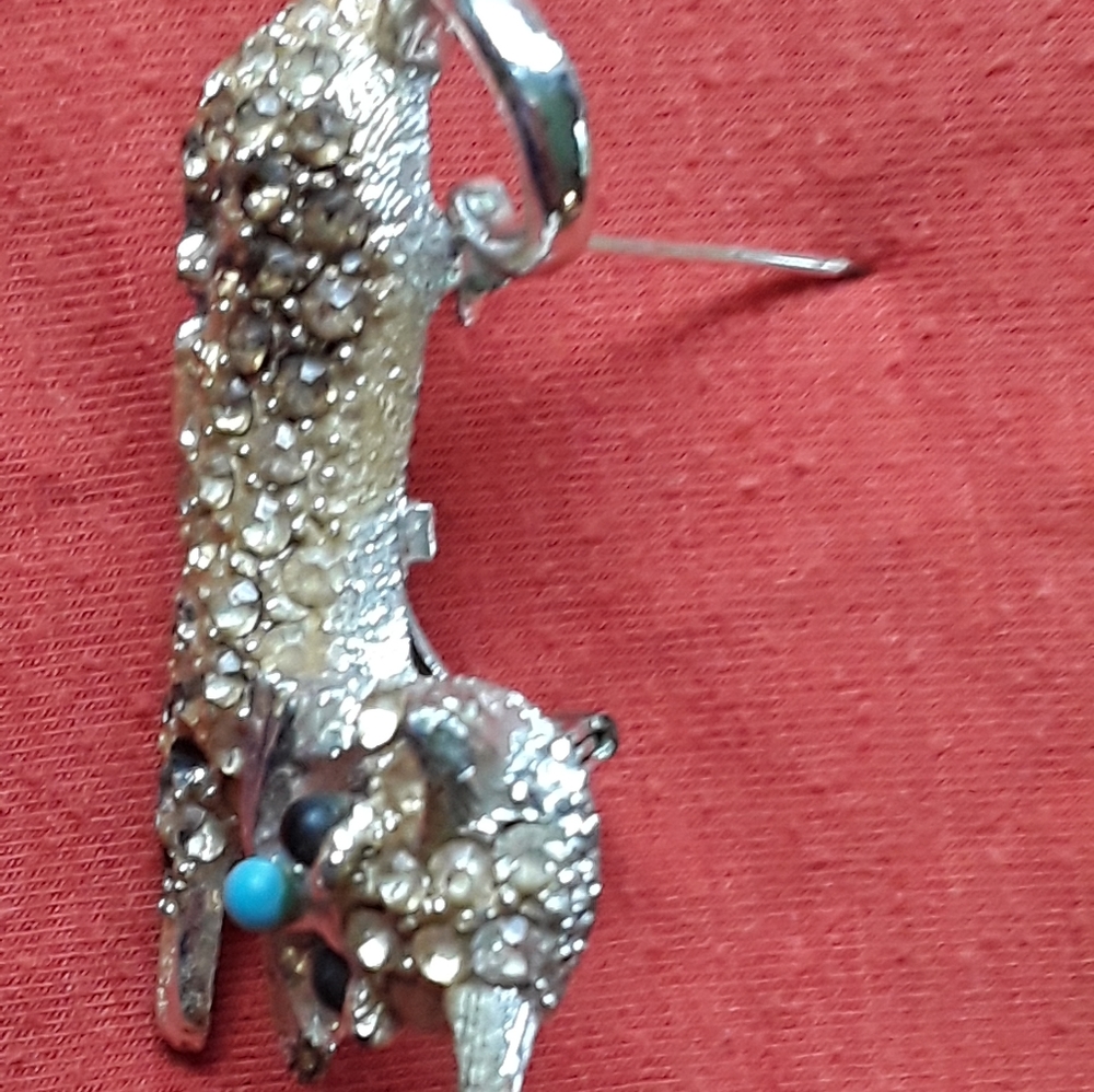 😻 Vintage PIN  Cat Rhinestone Glass Eyes  Brooch  TURQUOISE NOSE - Picture 7 of 16